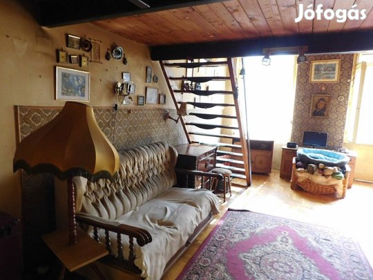 VI. Kerület, Szondi utca, 51 m2-es, társasházi lakás, 1 szobás