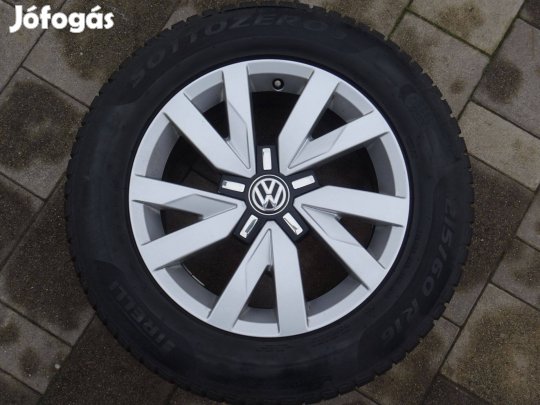 VW 16" 5x112 ET41 gyári alufelni 215/60R16 Pirelli Passat B8 Sharan