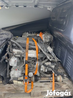 VW 1.4 TSI 150le komplett motor Czd AAF