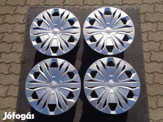 VW-Audi gyári lemezfelni 17-es, 5×112-es dísztárcsával újszerűen eladó