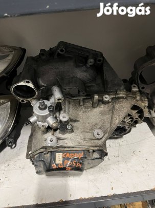 VW Caddy III 2.0 pd sdi felújított váltó