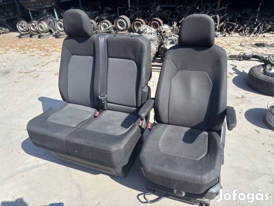 VW Crafter 2017 - első ülés szett eladó