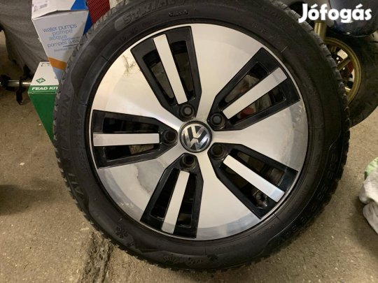 VW E-Golf VI VII gyári alu 5x112 205/55r16 gumikkal 100e/4db