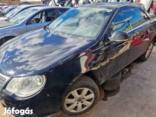 VW Eos motorháztető