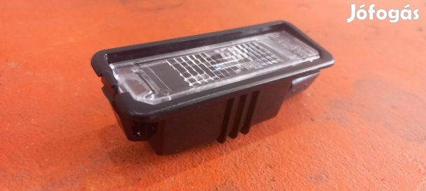 VW GOLF 5 JETTA Audi A3 TT Skoda OCTAVIA Rendszámtábla világítás 2483