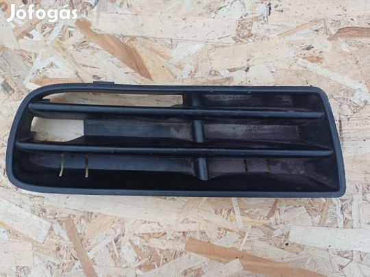 VW Golf 4 (1997-2003) Bal Első Lökhárító Díszrács