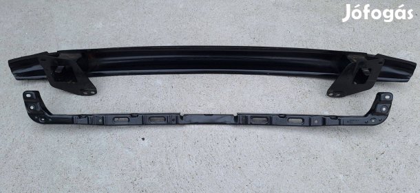 VW Golf 4, 5 ajtós hátsó lökhárító vas