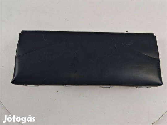 VW Golf VII, Skoda Octavia III térdlégzsák (használt) 5G1880841