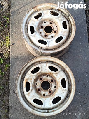 VW Passat 2 darab felni eladó.