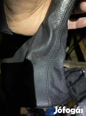 VW Passat B5 Váltószoknya