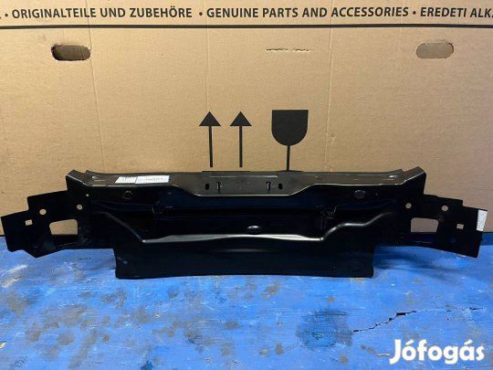 VW Passat B8 (3G) variant (kombi) hátfal 3g9813301a