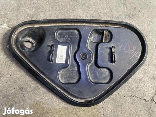 VW Passat B8 hátsó ajtó szerelőnyíló borítás 3G0839915A eladó