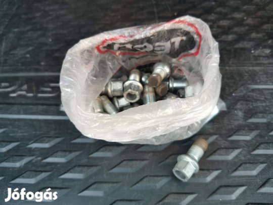 VW Passat gyári alufelni, kerékagy csavar szett