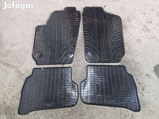 VW Polo (2009-) méretpontos gumiszőnyeg garnitúra eladó!