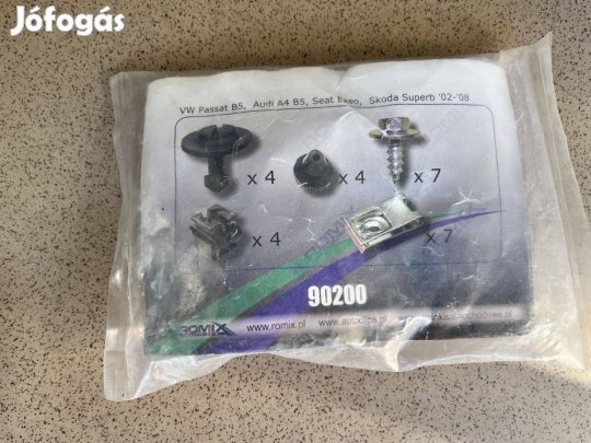 VW Seat Skoda Audi motor alsó burkolat rögzítő csavar patent készlet ú