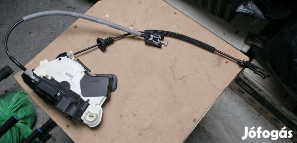 VW Sharan/Seat Alhambra (7N) első ajtózárak eladók