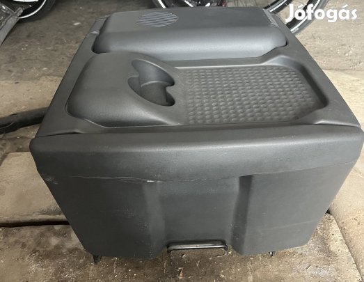 VW Sharan gyári hűtőláda,hűtő box 32L,szinte teljesen új állapotban