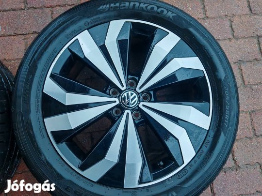VW T-cross gyári 17col 205/55r17 Hankook nyári gumi