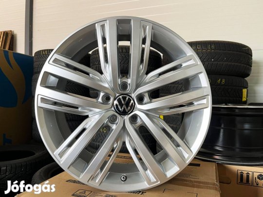 VW Tiguan 19" 5x112 gyári alufelni eladó 19 coll Golf Caddy Touran T-r