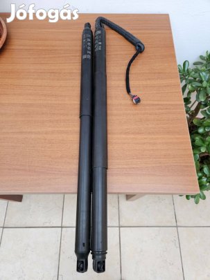 VW Tiguan Allspace/SEAT Tarraco elektromos csomagtérajtó teleszkóp