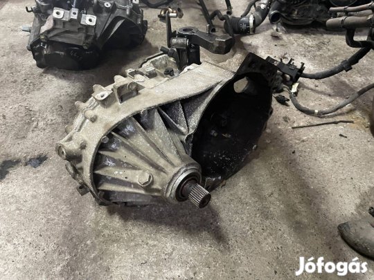 VW Transporter T5.1 2.0crtdi 5-ös váltó LRS-kódu