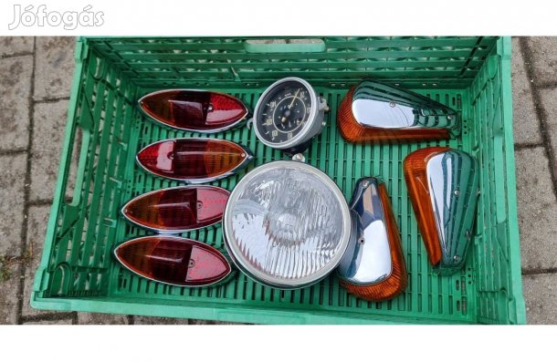 VW Volkswagen Bogár Karmann Ghia Kafer hátsó lámpa index km óra egyben