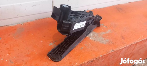 VW Volkswagen Golf Jetta Passat Scirocco 03- Elektromos gázpedál 1150