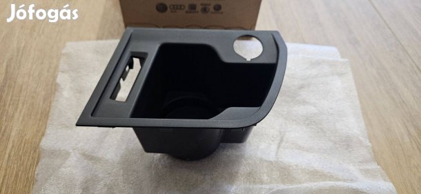 VW Volkswagen Touareg hamutartó pohártartó 7L1 857 311