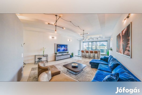 V. Kerület, Múzeum körút, 66 m2-es, társasházi lakás, 2 szobás
