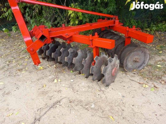 V tárcsa eladó mtz nagyságu traktorhoz