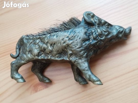 Vadász relikvia bronz Vaddisznó szobor sörtével régi db