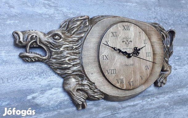 Vaddisznóóra óra faragott óra faóra falióra vadászajándéktárgyak vadás