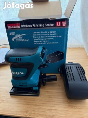 Vadiúj 18V Makita Dbo481 rezgőcsiszoló