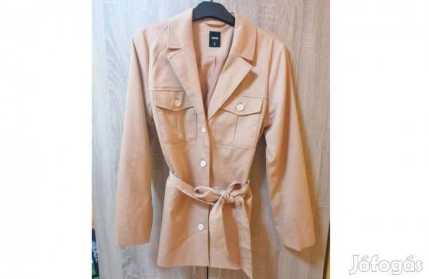 Vadiúj tavaszi kabát