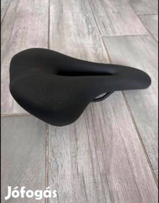 Vadiúj zselés bicikliülés