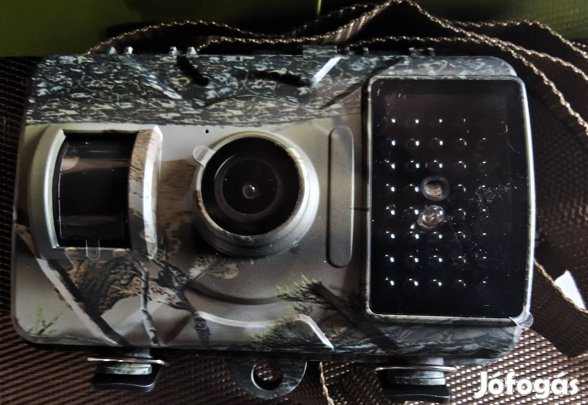 Vadkamera mozgásérzékelős éjszakai funkcióval