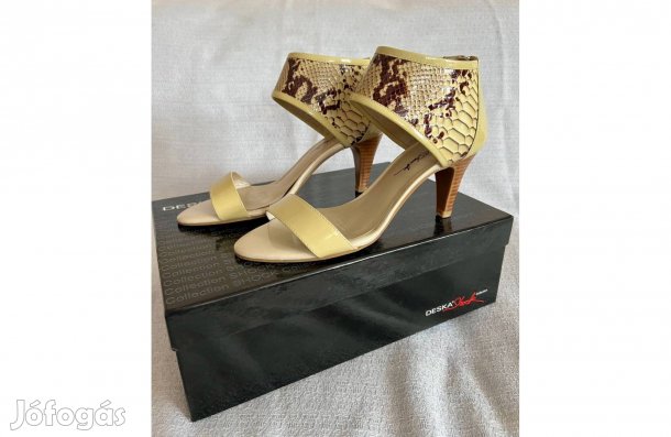 Vadonat új alkalmi lakk bőr szandál kígyóbőr mintával (37.5)