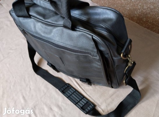 Vadonat új fekete elegáns férfi táska