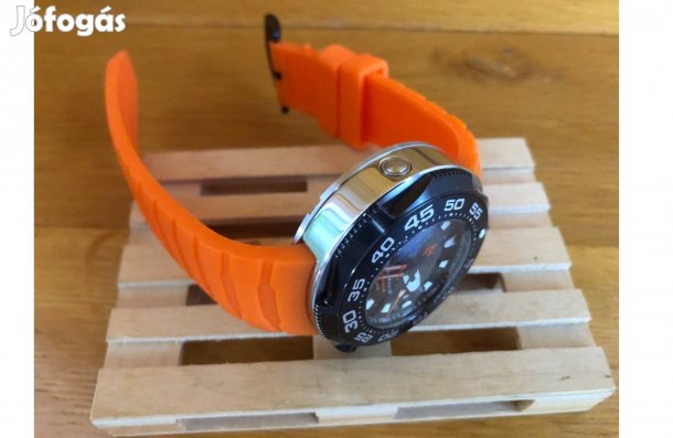 Vadonat új karóra, búváróra féláron eladó