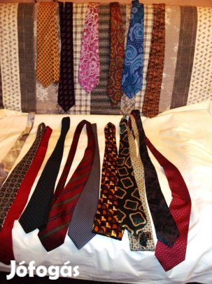 Vadonat ujj selyem nyakkendők (Olasz)