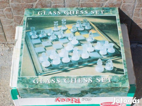 Vadonatúj!! Féláron!! Nagyméretű 35,5x35,5 cm-es!!! Üveg sakk üvegsakk