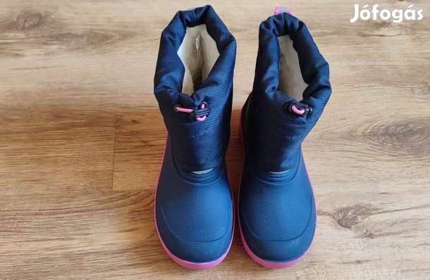 Vadonatúj bundás hótaposó csizma 35-es