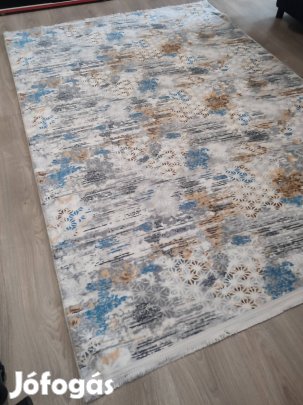 Vadonatúj csúszásgátlós szőnyeg 220 X 150 eladó 