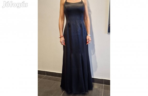 Vadonatúj fekete, elegáns alkalmi ruha 42 méret, prémium minőség