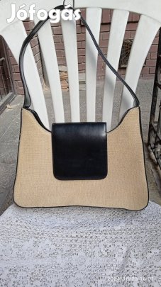 Vadonatúj masszív elegáns kistáska (retikül)