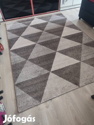 Vadonatúj szőnyeg eladó 220 X 160