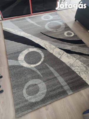Vadonatúj szőnyeg eladó 220 X 160 