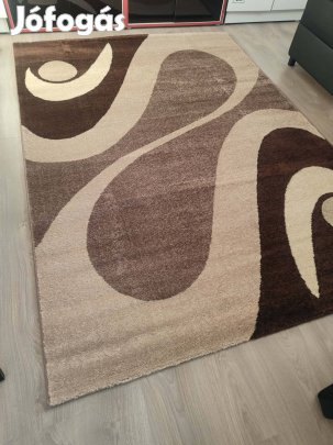 Vadonatúj szőnyeg eladó 220 X 160 