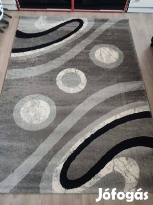 Vadonatúj szőnyeg eladó 220 X 160 