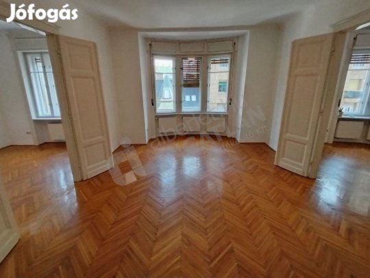 Vak Bottyán utcában kiadó egy csendes 3,5 szobás ingatlan!